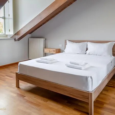 De Gasperi Terrace 2 *